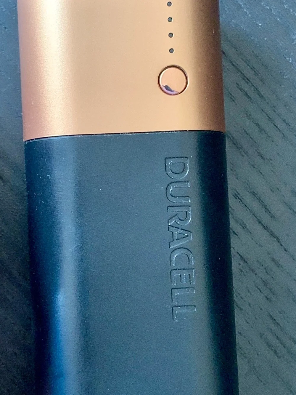 Duracell Model PB2 Power Bank 6700mAh Fast Charge MicroUSB Cable 5V 2.4A 24.3Wh